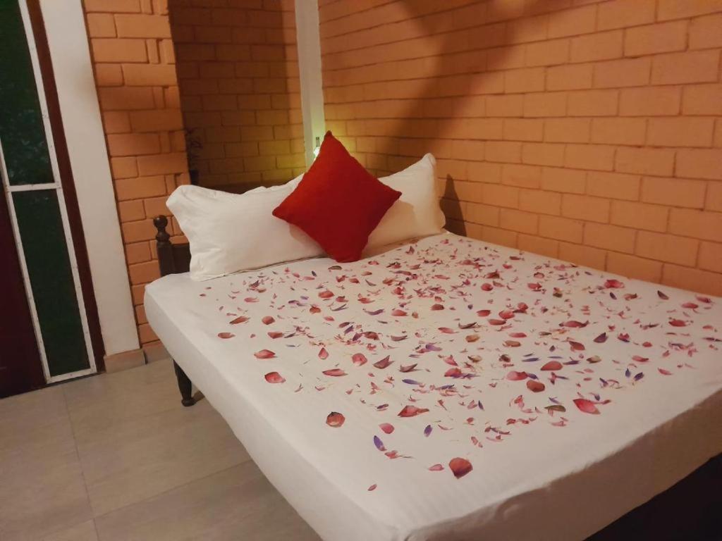 Laliz Bed & Breakfast Гале Екстериор снимка