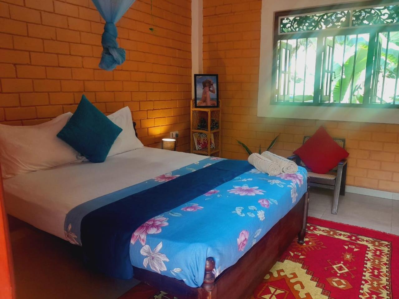 Laliz Bed & Breakfast Гале Екстериор снимка